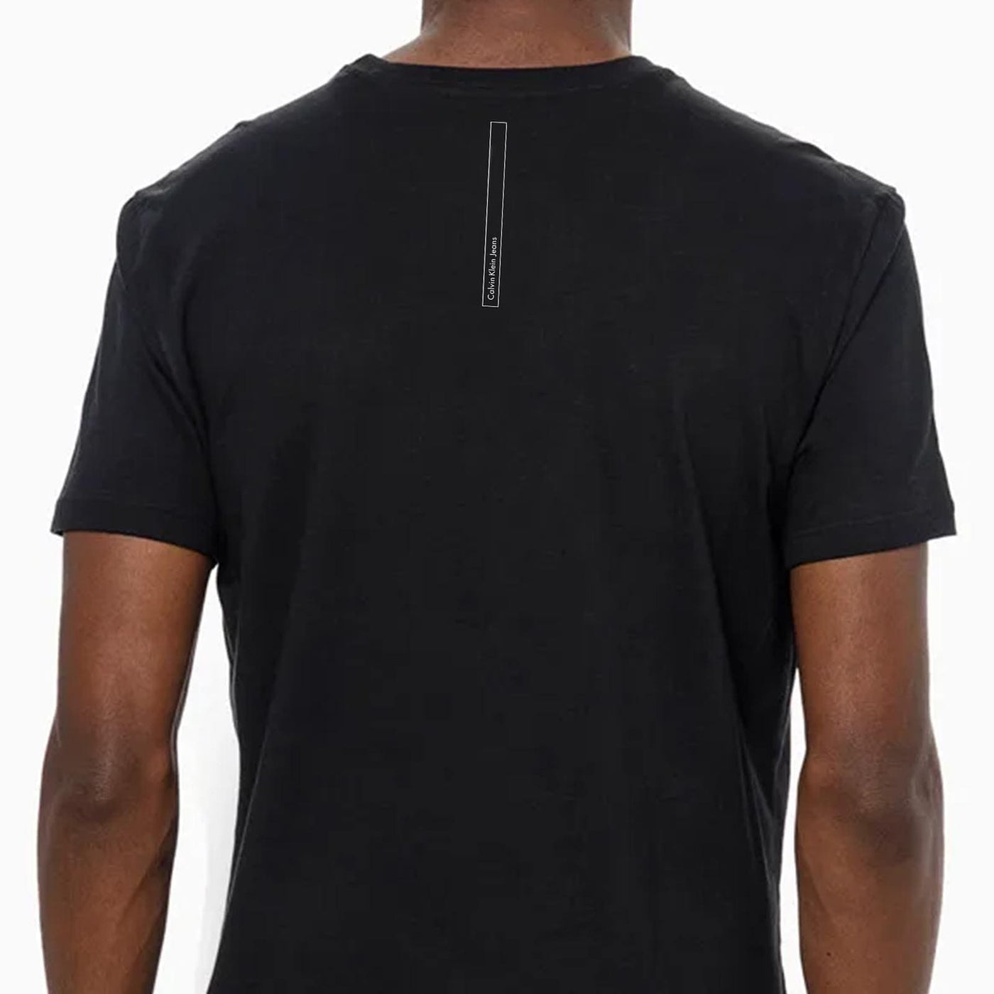 Camiseta Calvin Klein Jeans Masculina Institutional New Logo Preta